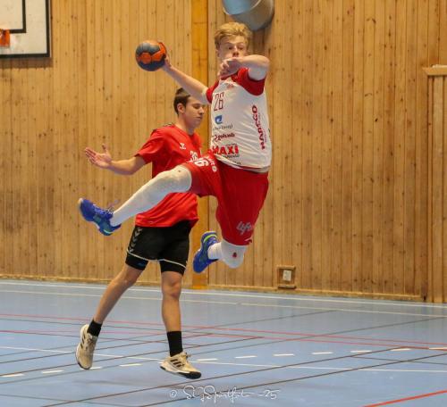 AX6V6564