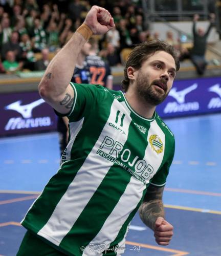 AX6V2787